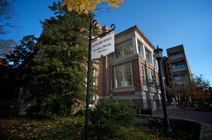 09_1029_UNCDiningServ773